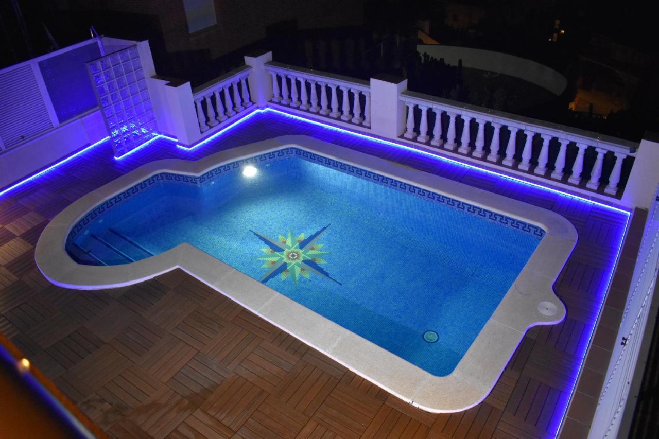 Beach House. Casa Con Piscina Privada กาลาเฟลล์ ภายนอก รูปภาพ