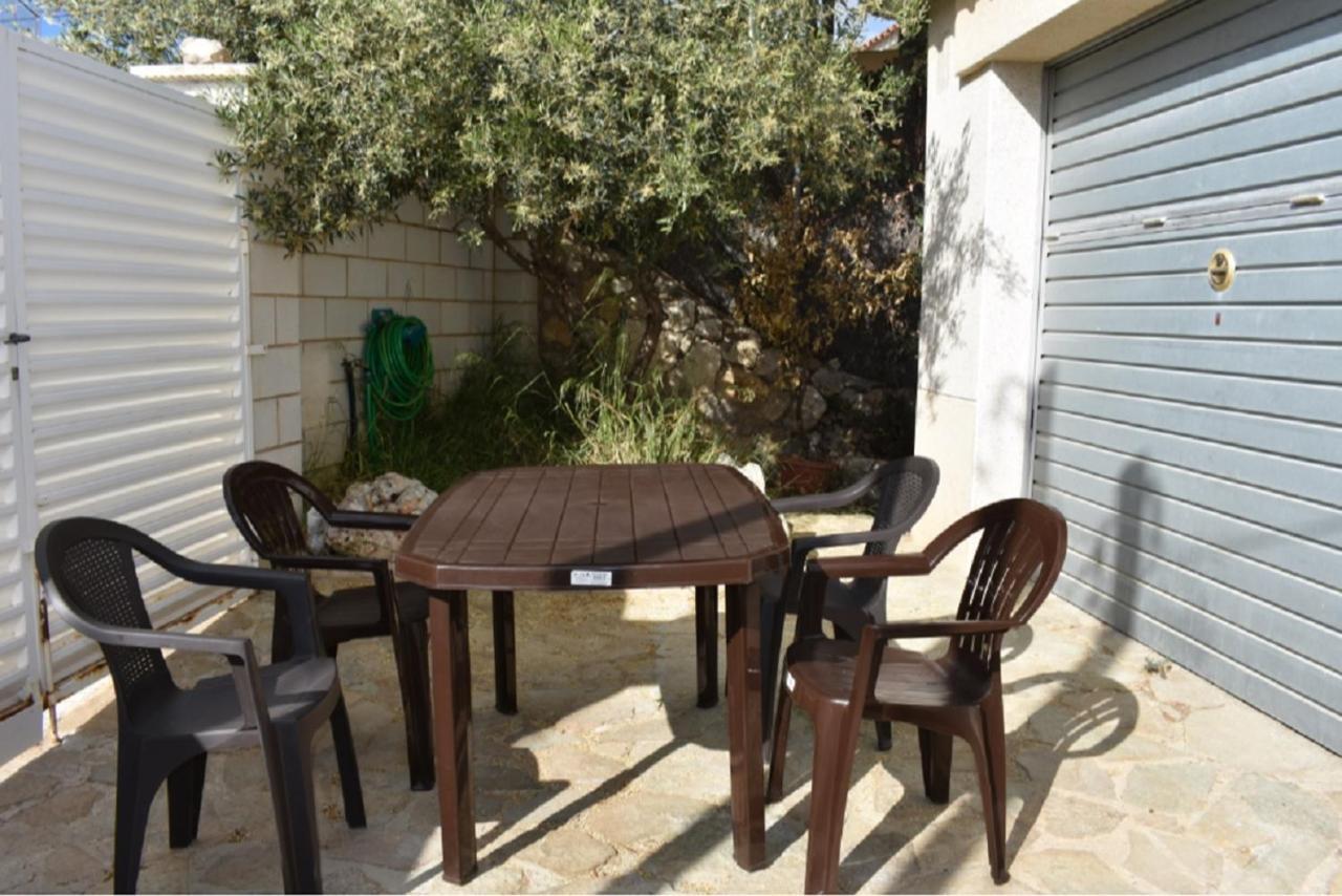 Beach House. Casa Con Piscina Privada กาลาเฟลล์ ภายนอก รูปภาพ