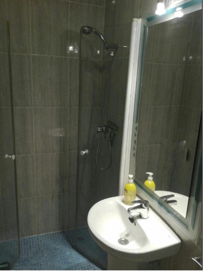 Beach House. Casa Con Piscina Privada กาลาเฟลล์ ภายนอก รูปภาพ